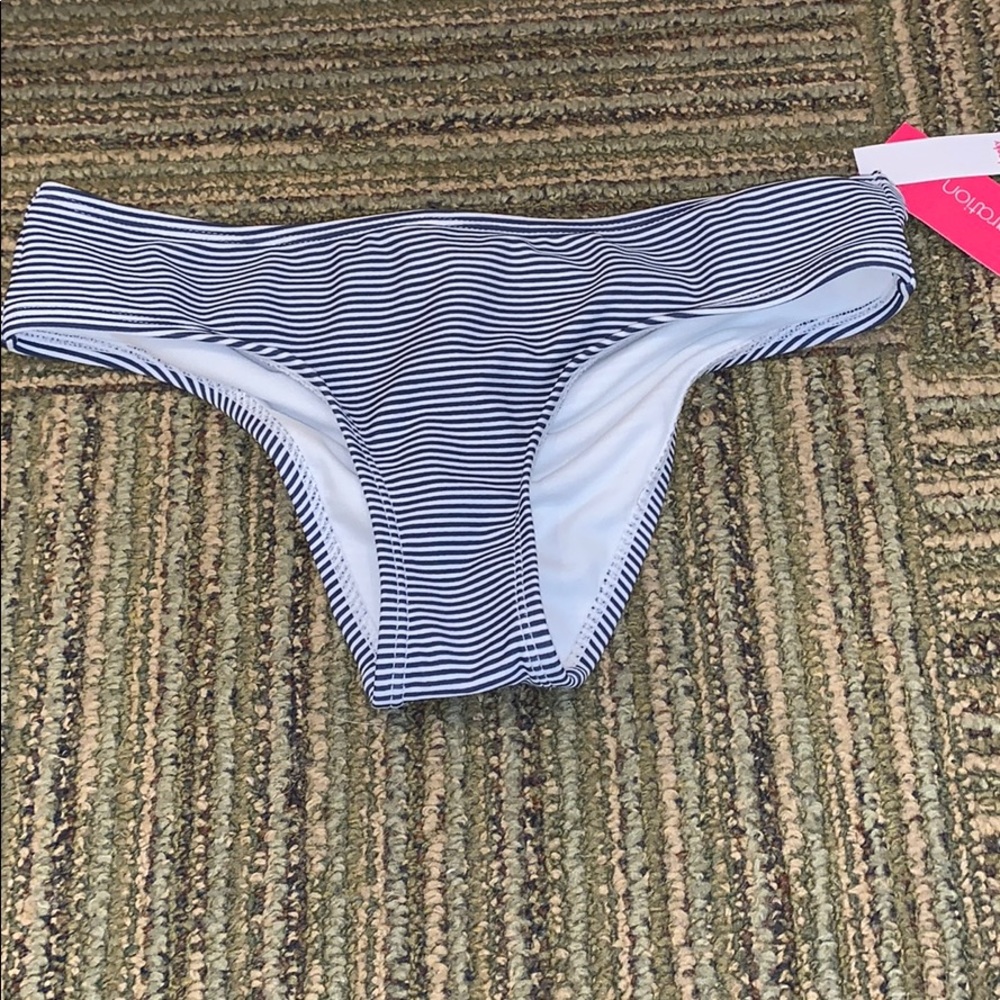 NWT bikini bottoms